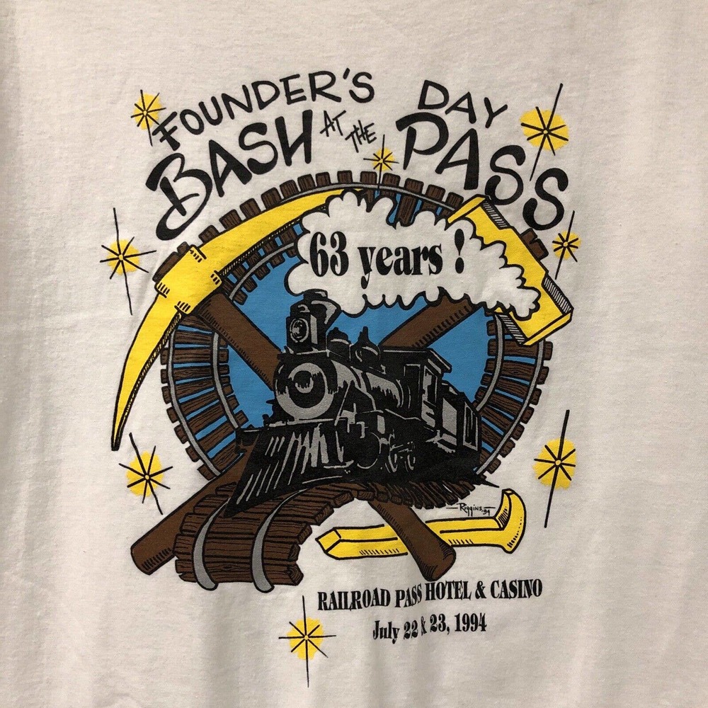 Vintage 90’s RAILROAD PASS Boulder City Las Vegas t-shirt Train Graphic‎ Size M